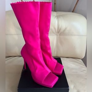 Ego fuchsia heels